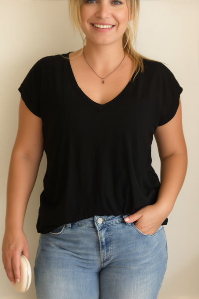 Cleo | Camiseta Casual con Escote Corazón