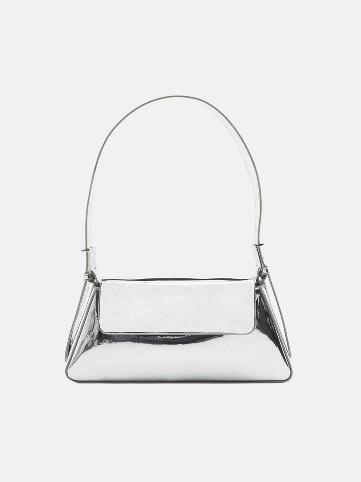 Bolso de hombro de cuero lacado metálico
