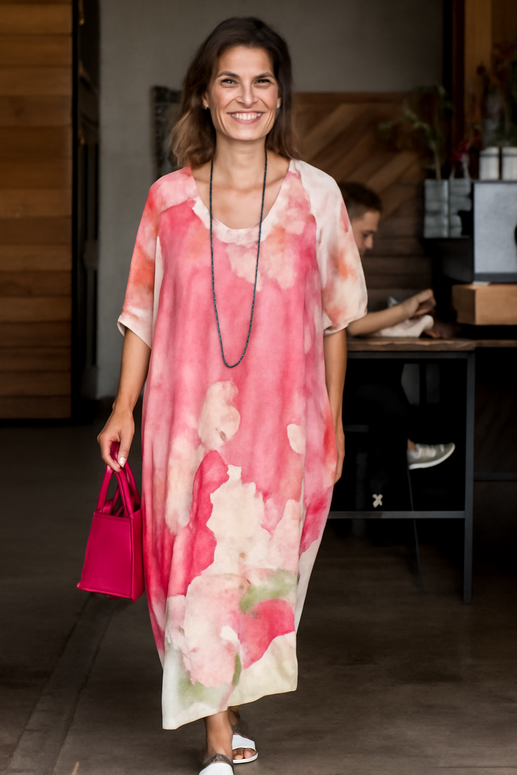 ORENA – VESTIDO COLORIDO Y ESTILIZADO
