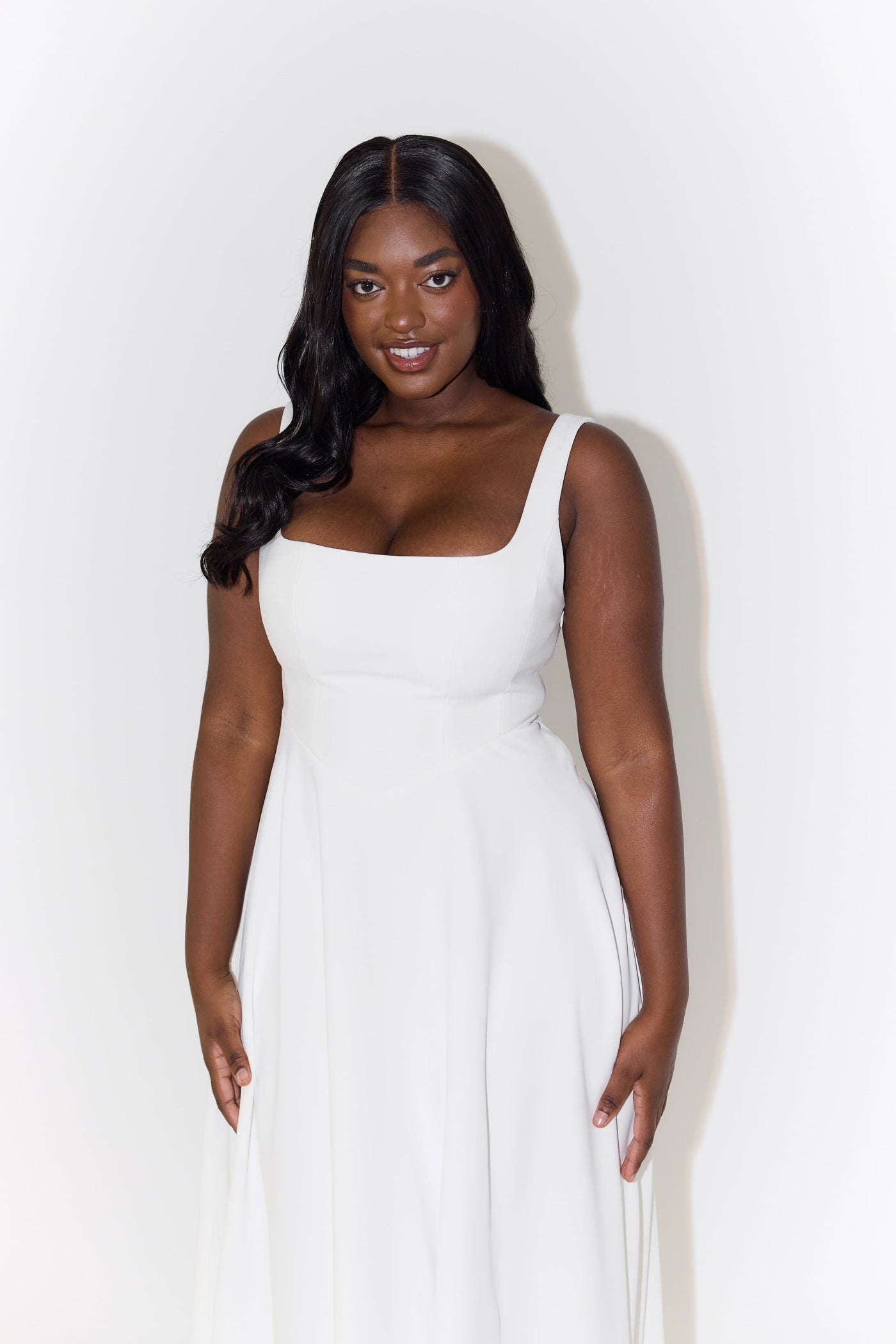 Amalia | Vestido Midi Atemporal y Fluido