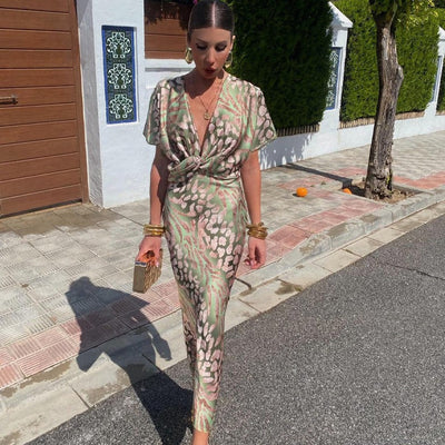Rida – Vestido Largo Torcido con Escote en V