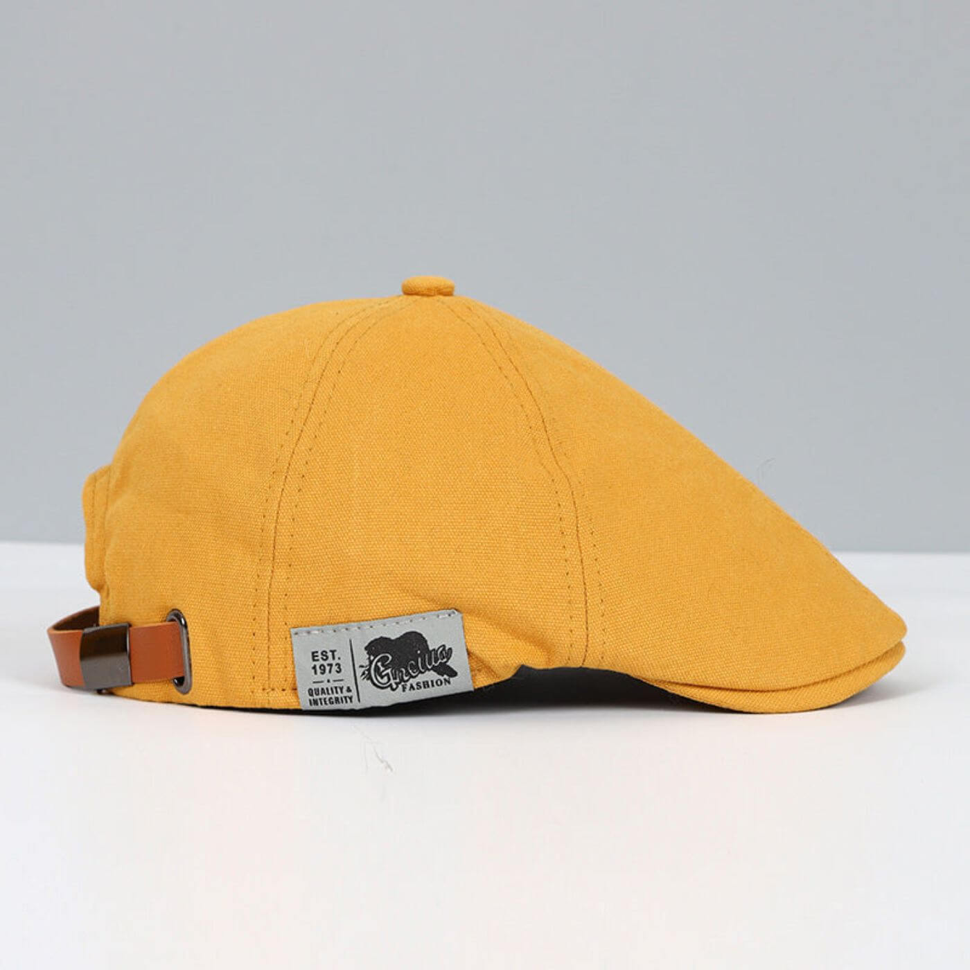 Alejandro | Gorro retro con estilo
