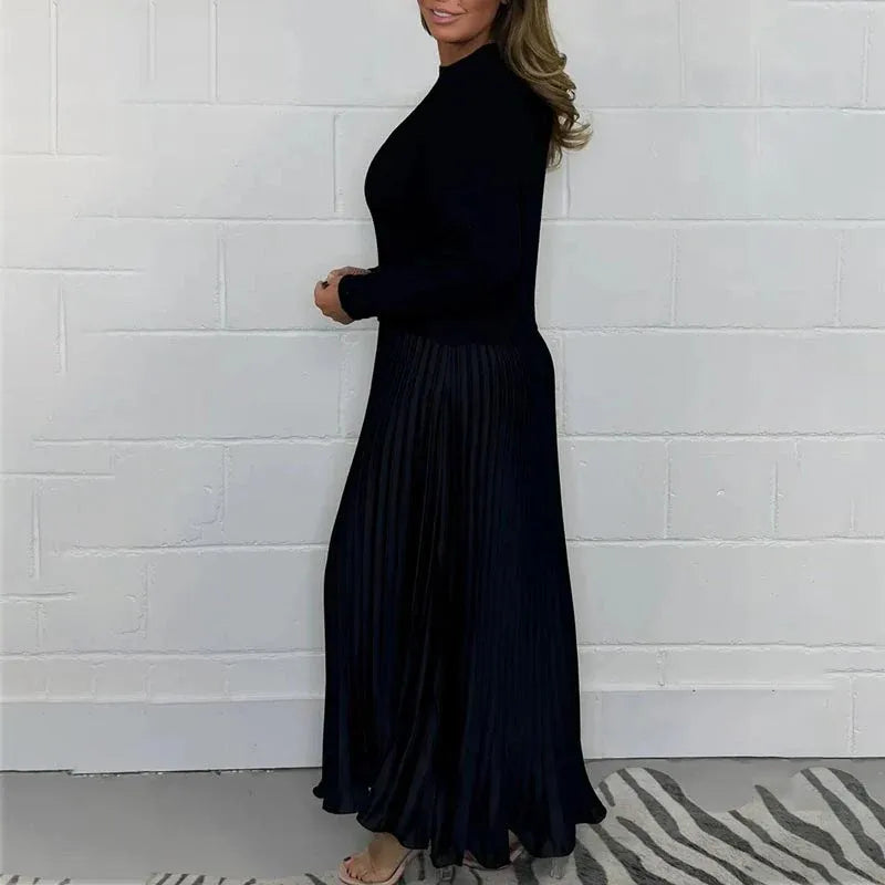 Claudia – Elegante vestido maxi con cuerpo de punto y falda plisada