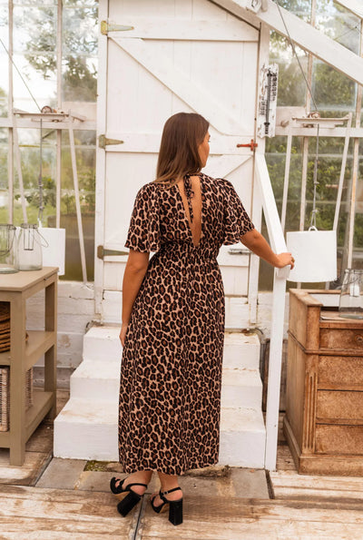 STELLA | El Vestido Largo de Leopardo