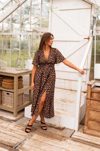 STELLA | El Vestido Largo de Leopardo