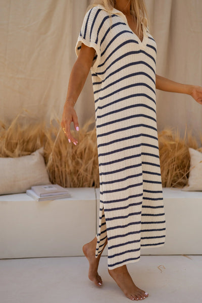 SOPHIA | El Vestido de Punto a Rayas
